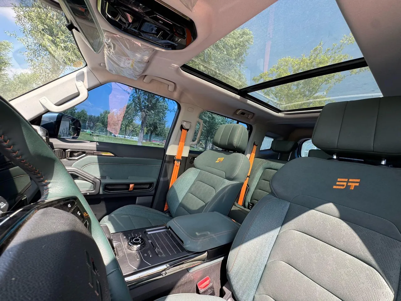 Jetour 2023 Travelers 1.5T Two-Drive Discovery PRO Automatic Gear 13