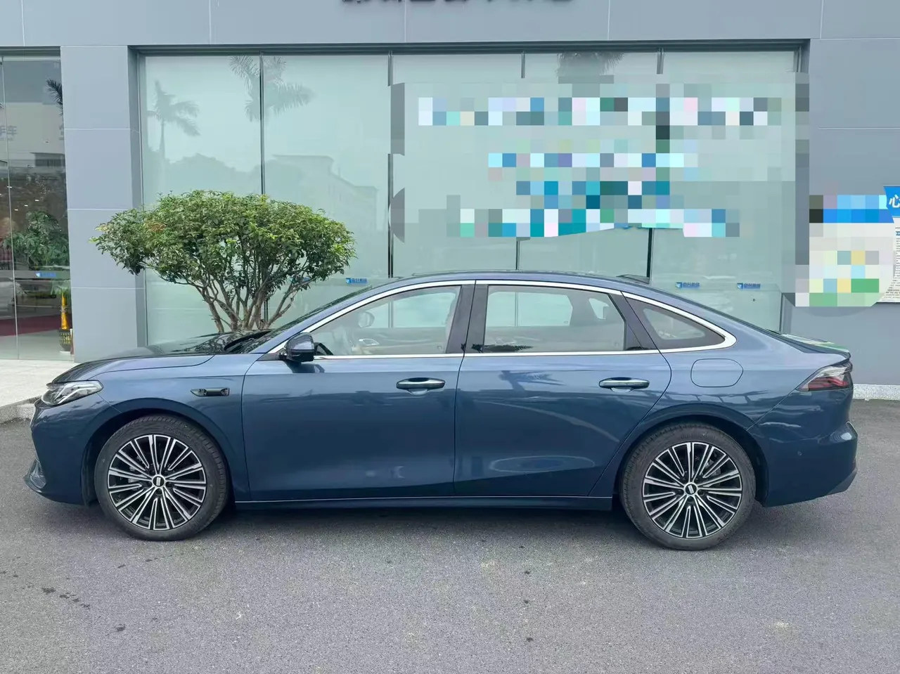 Geely Galaxy 2025 A7 EM-i 1.5 150km Starship Edition Automatic Gear 3