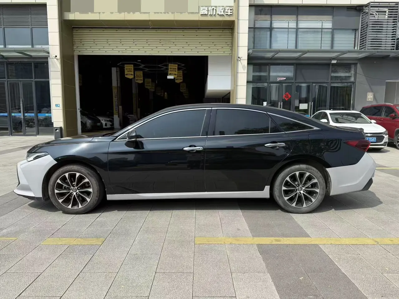 Toyota 2022 Asian Dragon 2.5 Deluxe Edition Automatic 3