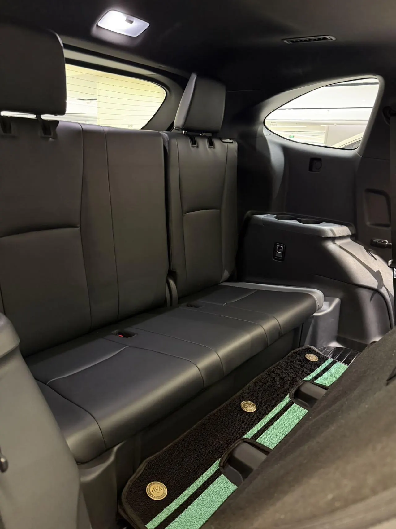 Toyota 2024 Crown Land Release HEV 2.5 Stepless Four-wheel Drive Deluxe Edition Automatic Gear 7