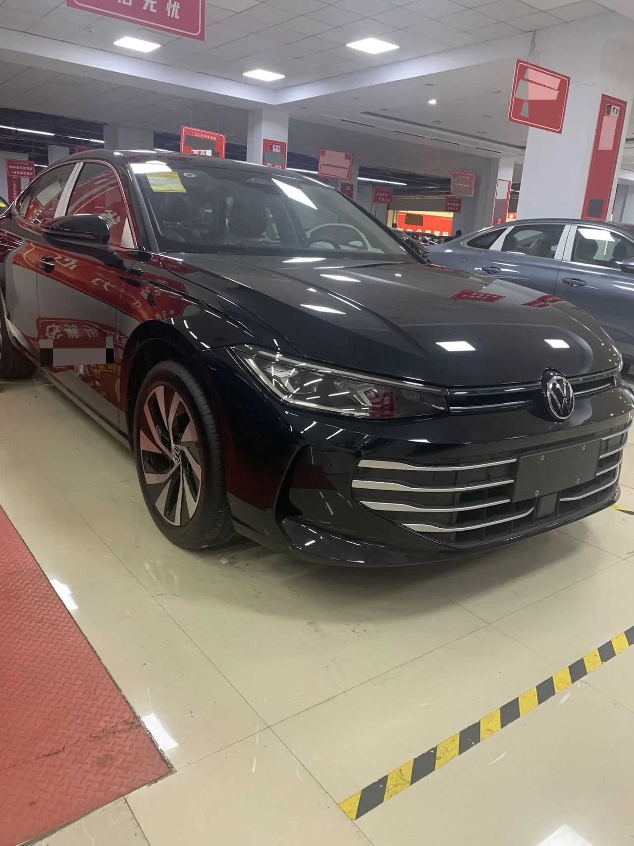 Volkswagen 2026 Passat Pro 1.5TSI 300TSI Longyao Edition Automatic Gear 3
