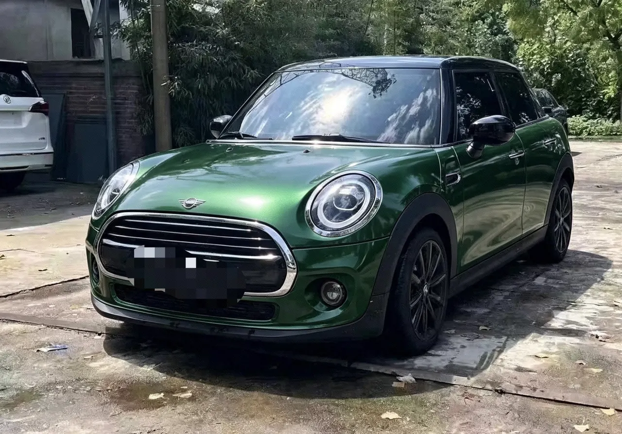 Open image lightbox: MINI Mini (imported) 2021 Mini Cooper 1.5T artist automatic gear