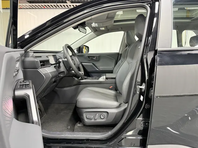 Toyota 2026 RAV4 Rongbo 2.0 Stepless Two-Drive Deluxe Automatic Gear 10