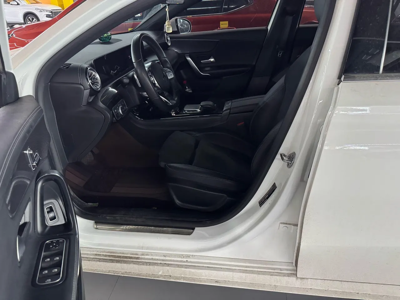 Mercedes Benz Class A 2022 A 200 L 1.3T Fashion (Change 2) Automatic Gear 3