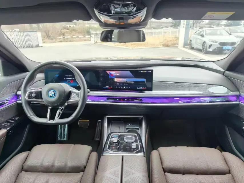 BMW i7 (Imported) 2023 i7 eDrive50L Enjoy M Sports Suit Automatic Gear 4