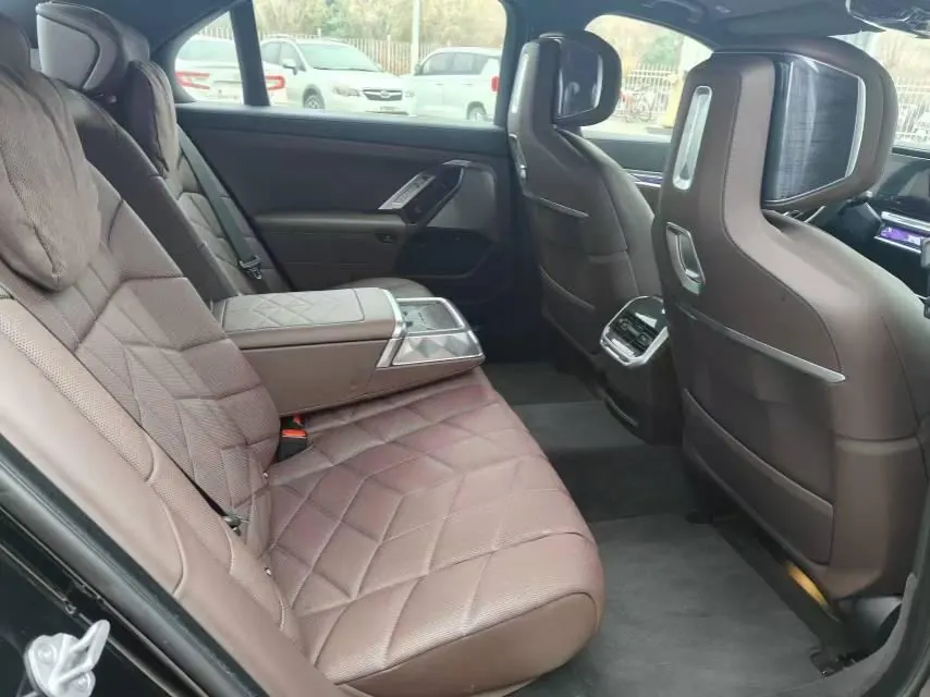 BMW i7 (Imported) 2023 i7 eDrive50L Enjoy M Sports Suit Automatic Gear 5