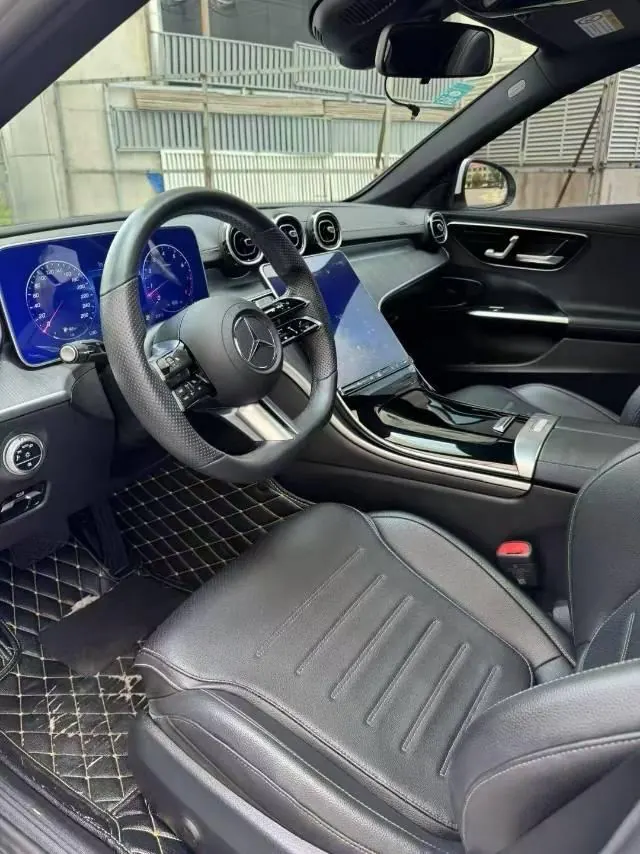 Mercedes Benz Class C 2022 C 200 L 48V 1.5T Sports Edition Automatic Gear 3