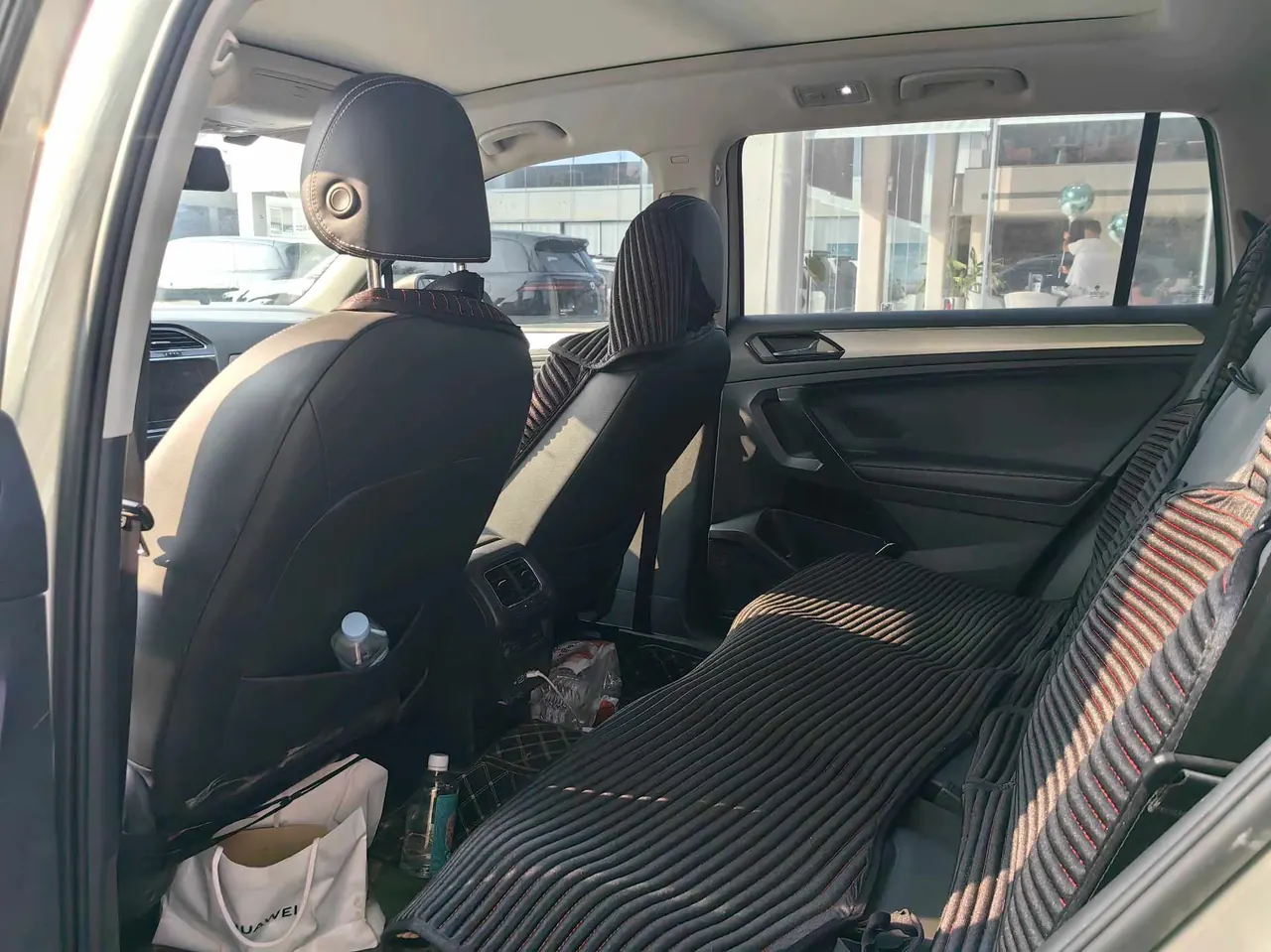 Volkswagen 2020 Tiguan L 2.0TSI 330TSI Two-Drive Smart Deluxe Automatic Gear 2