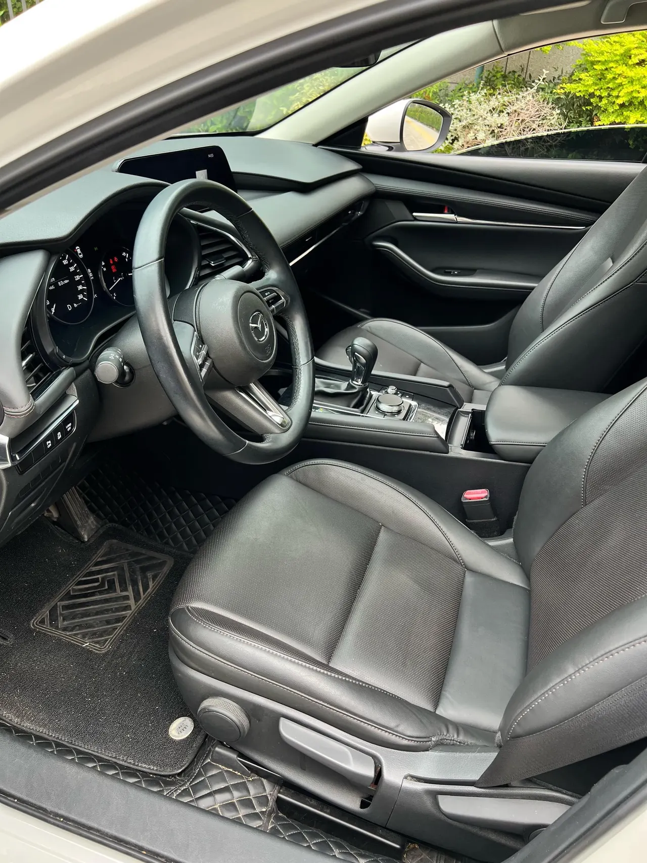 Mazda 3 Oncorsela 2021 Mazda 3 Oncorsela-sedan 2.0 elegant automatic gear 3