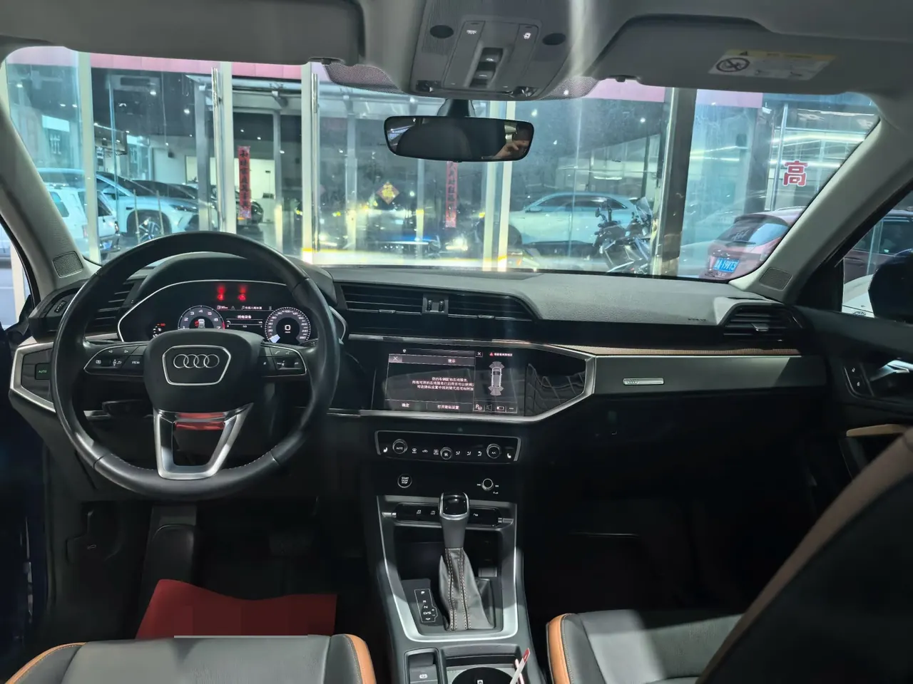 Audi 2021 Q3 1.4TFSI 35TFSI Fashion Elegant Automatic Gear 8