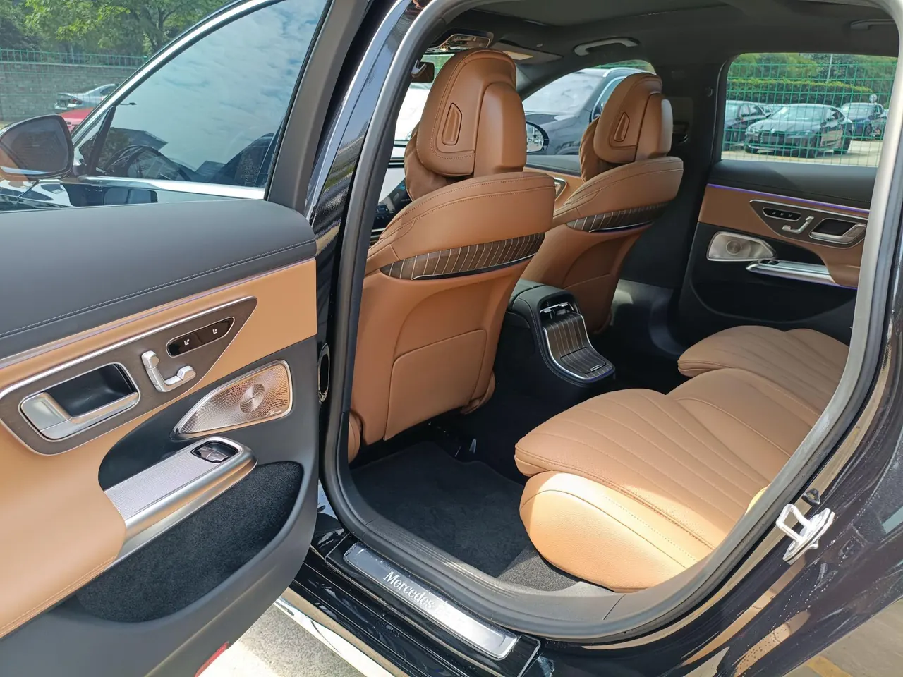 Mercedes Benz E Class 2026 E 300 L 48V 2.0T Luxury (Modified) Automatic Gear 12