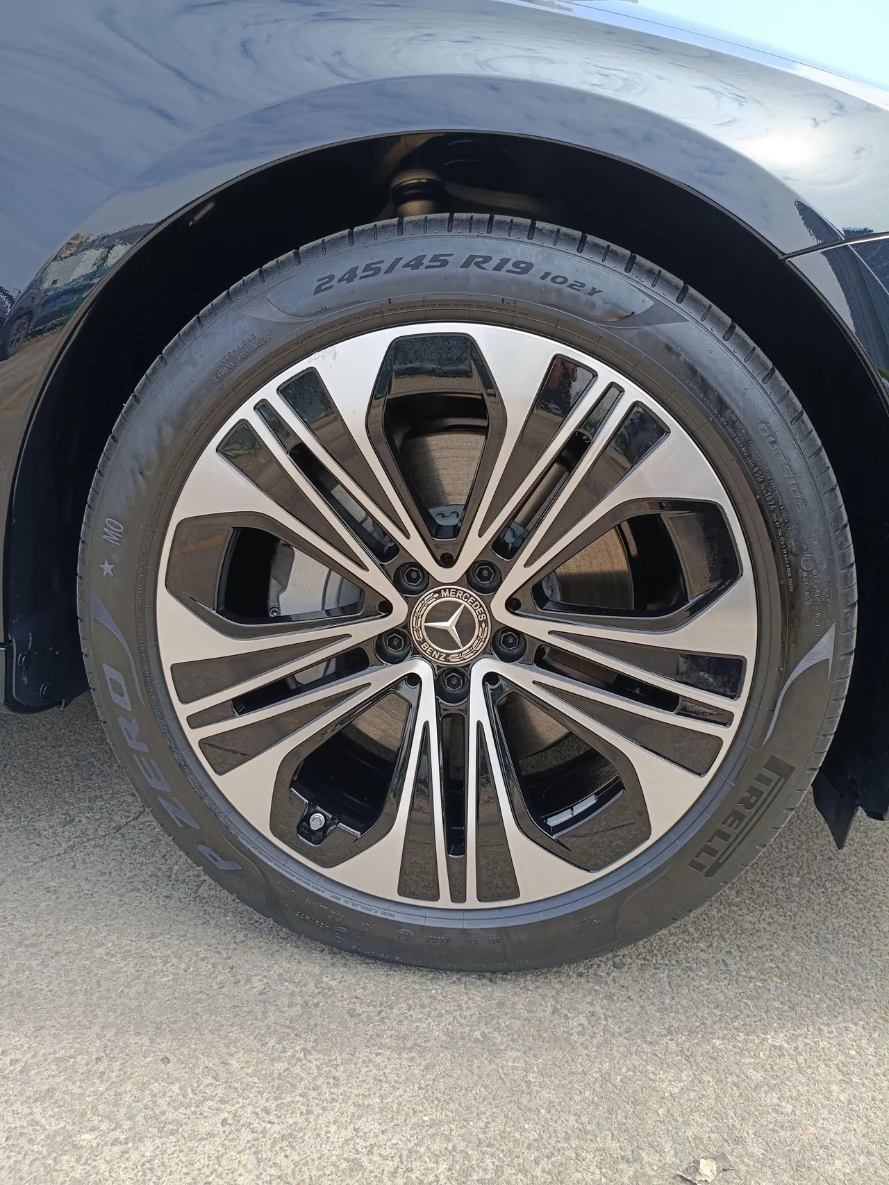 Mercedes Benz E Class 2026 E 300 L 48V 2.0T Luxury (Modified) Automatic Gear 4