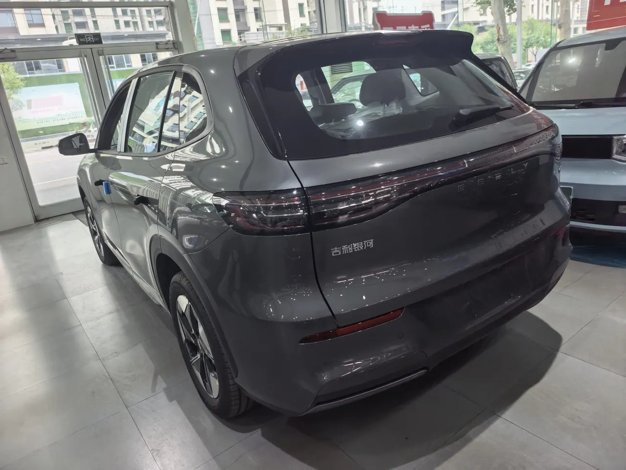 Geely Galaxy 2026 E 5 530km sailing version of automatic gear 8