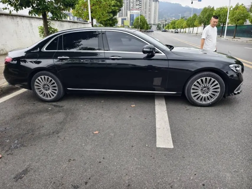 Mercedes Benz E Class 2023 E 300 L 2.0T Luxury Automatic Gear 4