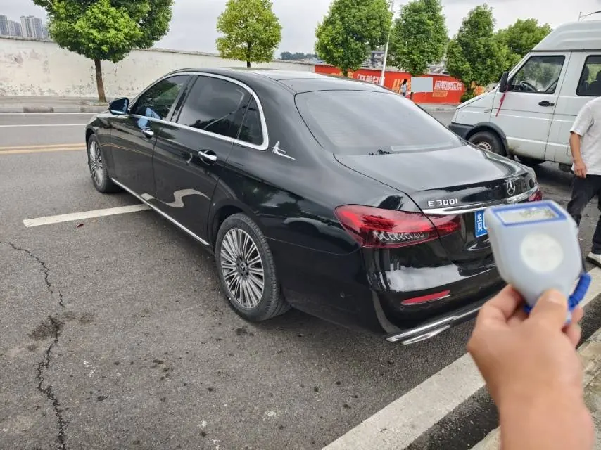 Mercedes Benz E Class 2023 E 300 L 2.0T Luxury Automatic Gear 7