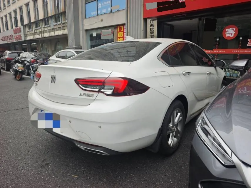Buick 2024 Regal 1.5T 25T Super Edition Automatic Gear 3