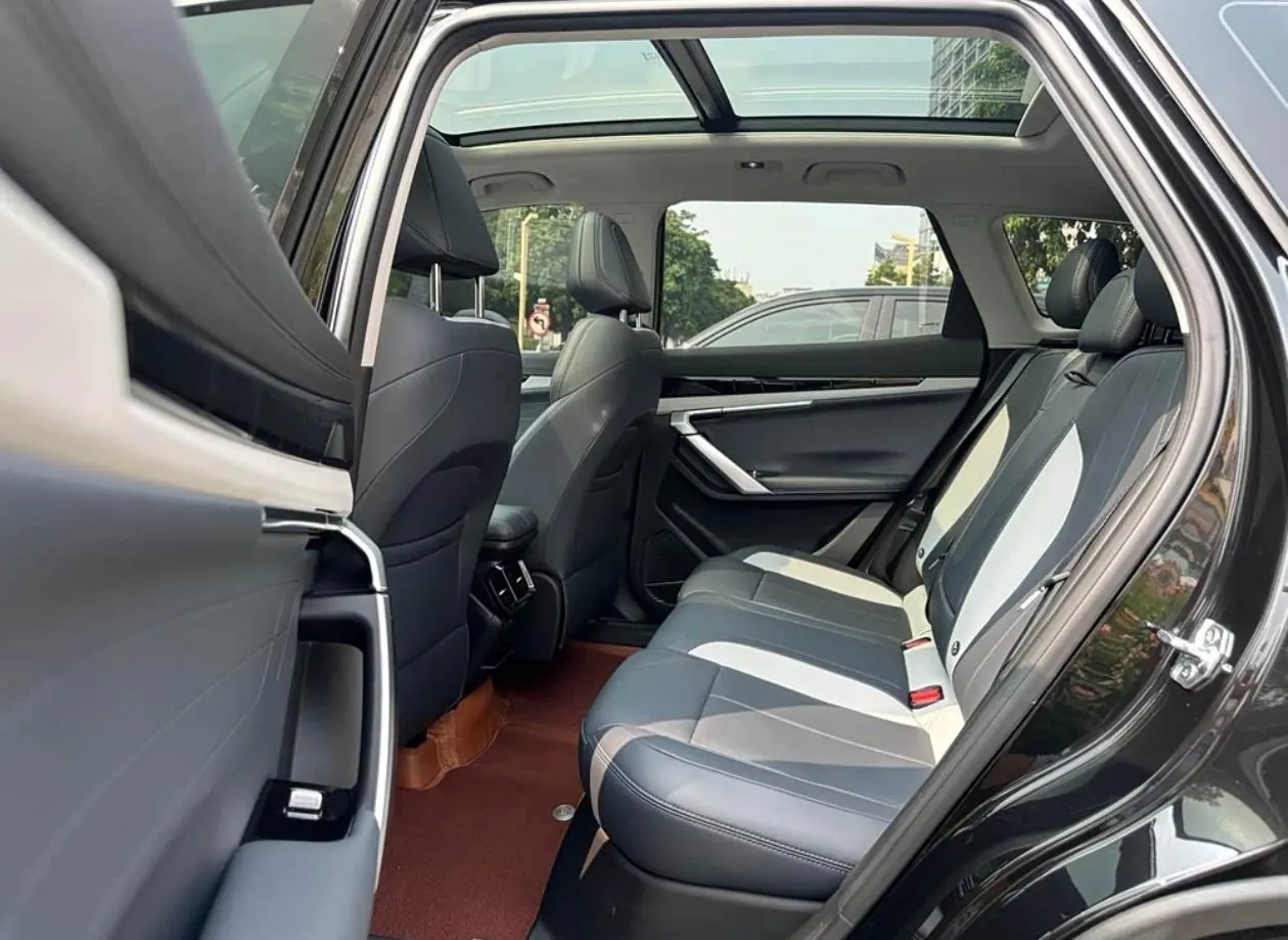 Geely 2024 Boyue L 1.5TD Premium Edition Automatic Gear 5