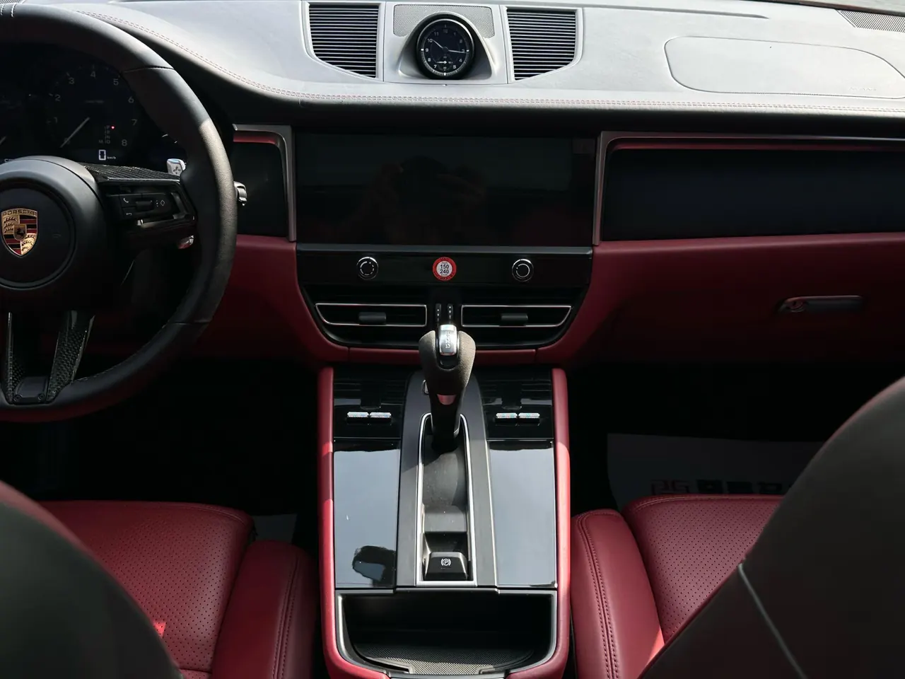 Porsche Macan (Imported) 2022 Macan 2.0T Automatic Gear 12