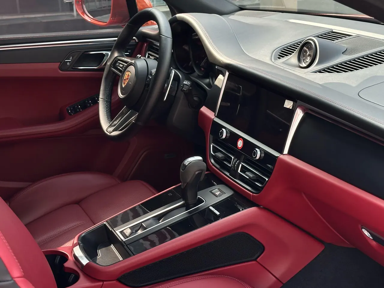 Porsche Macan (Imported) 2022 Macan 2.0T Automatic Gear 18