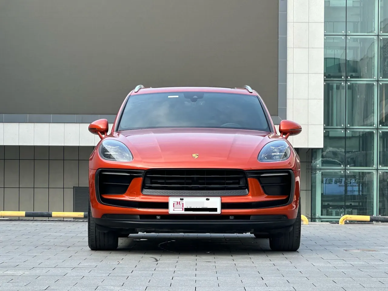 Porsche Macan (Imported) 2022 Macan 2.0T Automatic Gear 2