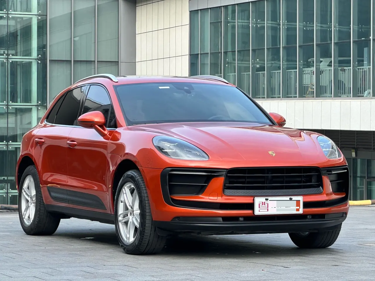 Porsche Macan (Imported) 2022 Macan 2.0T Automatic Gear 4