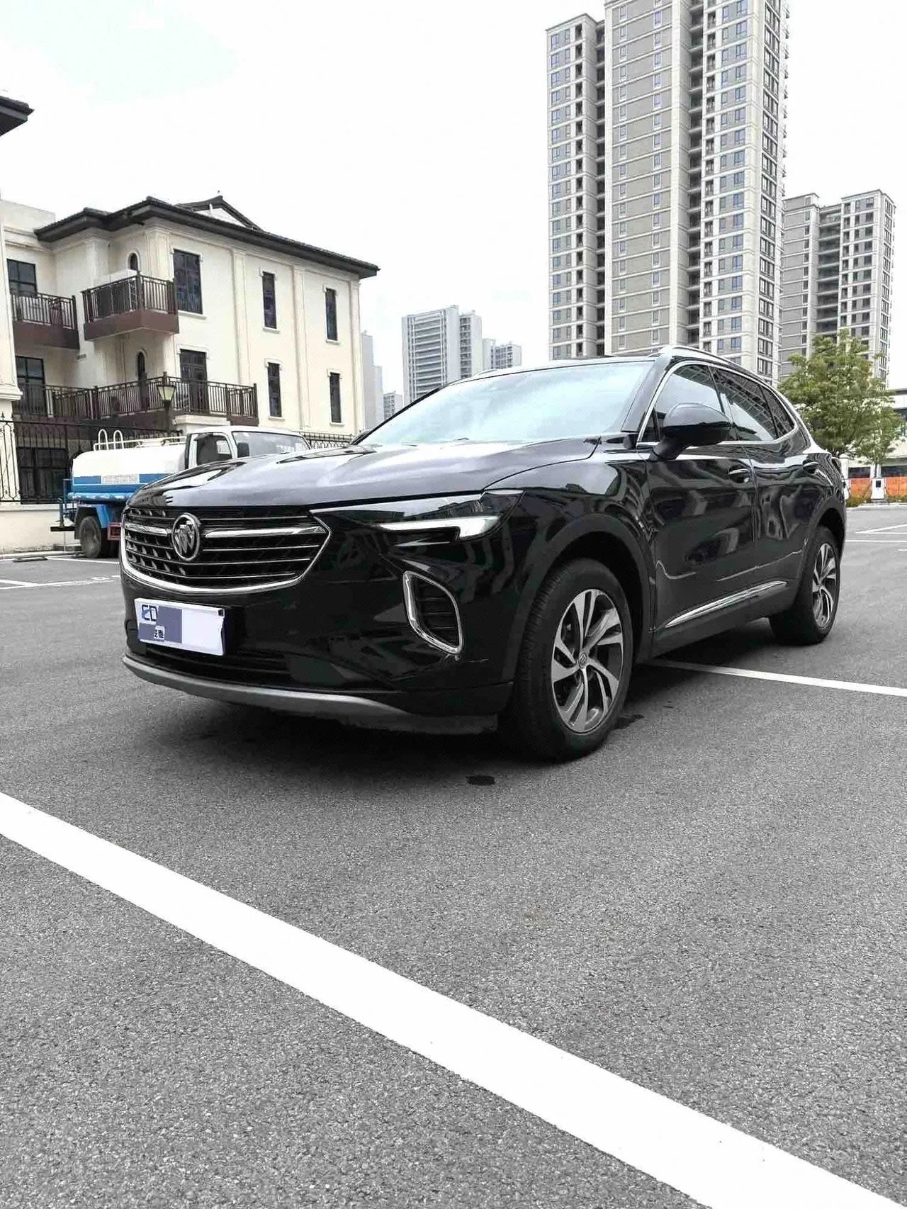 Открыть галерею: Buick 2020 Angkewei S 2.0T 652T Two-Drive Luxury Automatic Gear