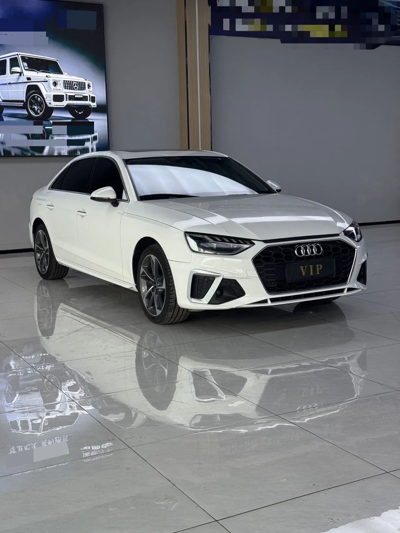 Audi 2023 A4L 2.0TFSI 40TFSI Fashion Dynamic Automatic 3