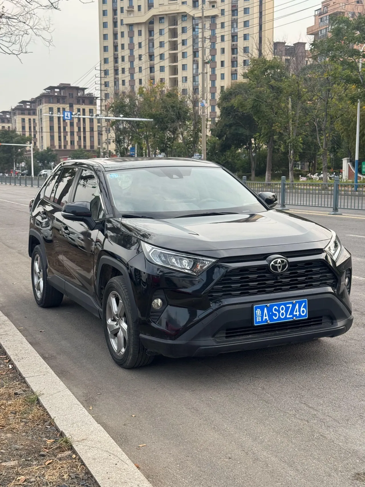 Toyota 2020 RAV4 Rongbo 2.0 Stepless Two-Drive Fashion Edition Automatic Gear 2