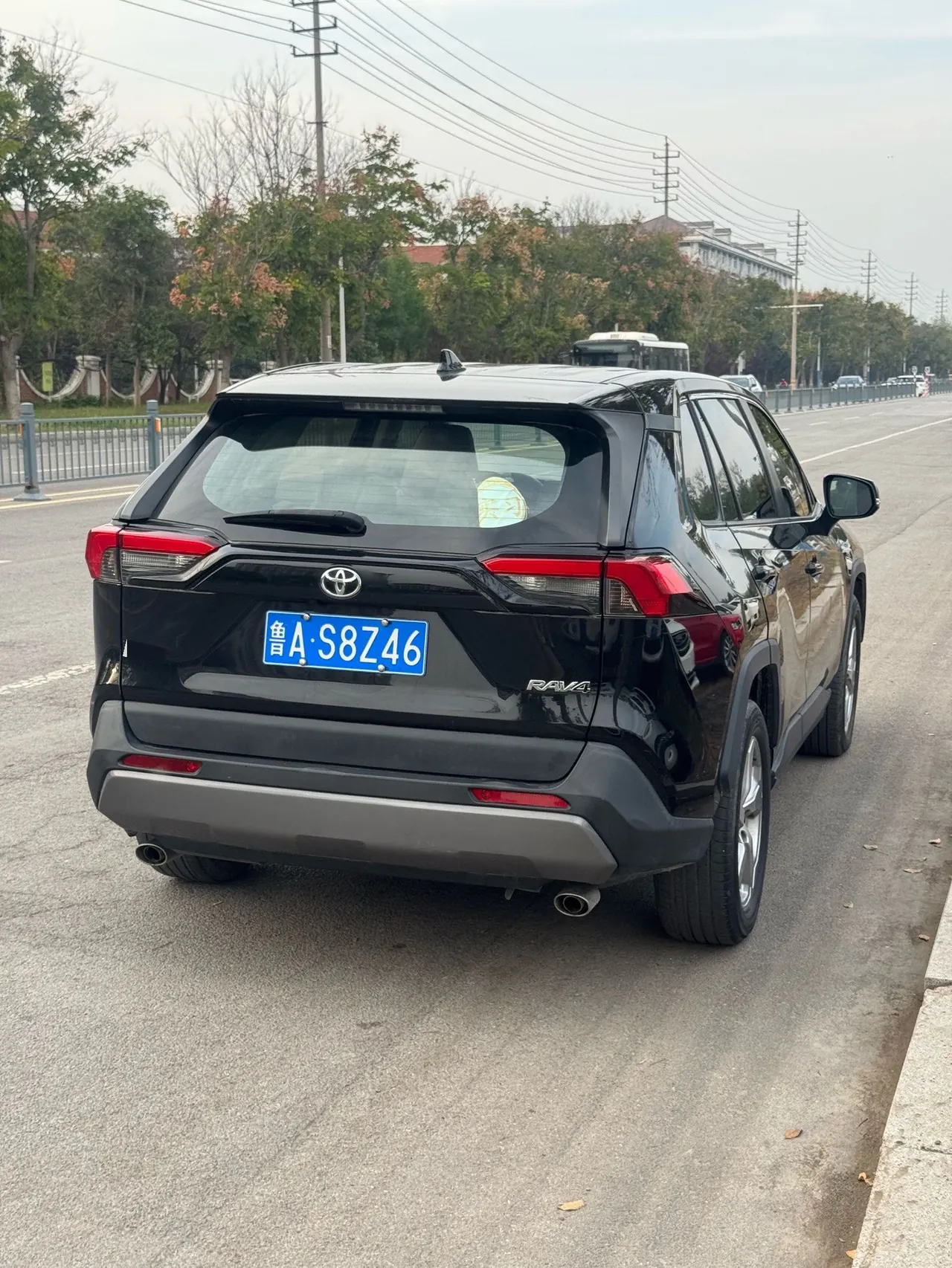 Toyota 2020 RAV4 Rongbo 2.0 Stepless Two-Drive Fashion Edition Automatic Gear 5