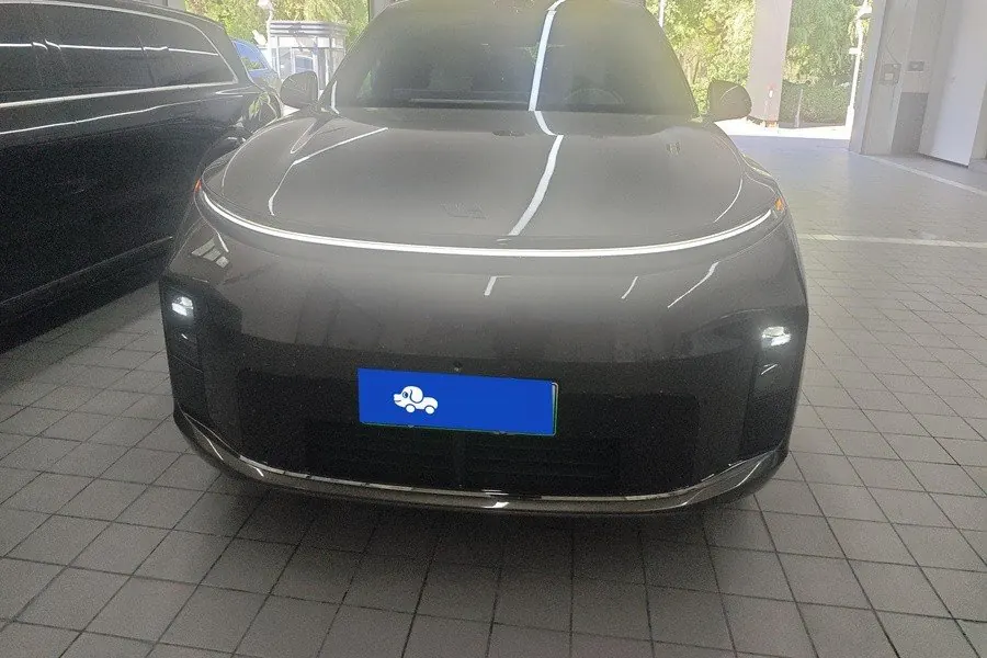 Li 2026 L9 Livis automatic gear 3