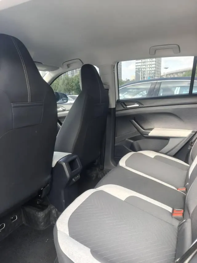 Volkswagen 2026 Tuyue New 1.5 Sharp Edition Automatic Gear 4