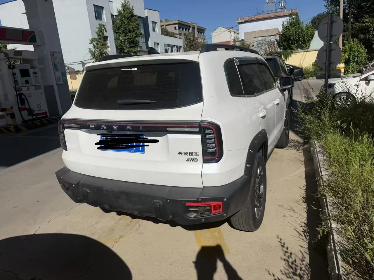 Haval 2024 big dog 2.0T Chinese garden dog version automatic gear 4