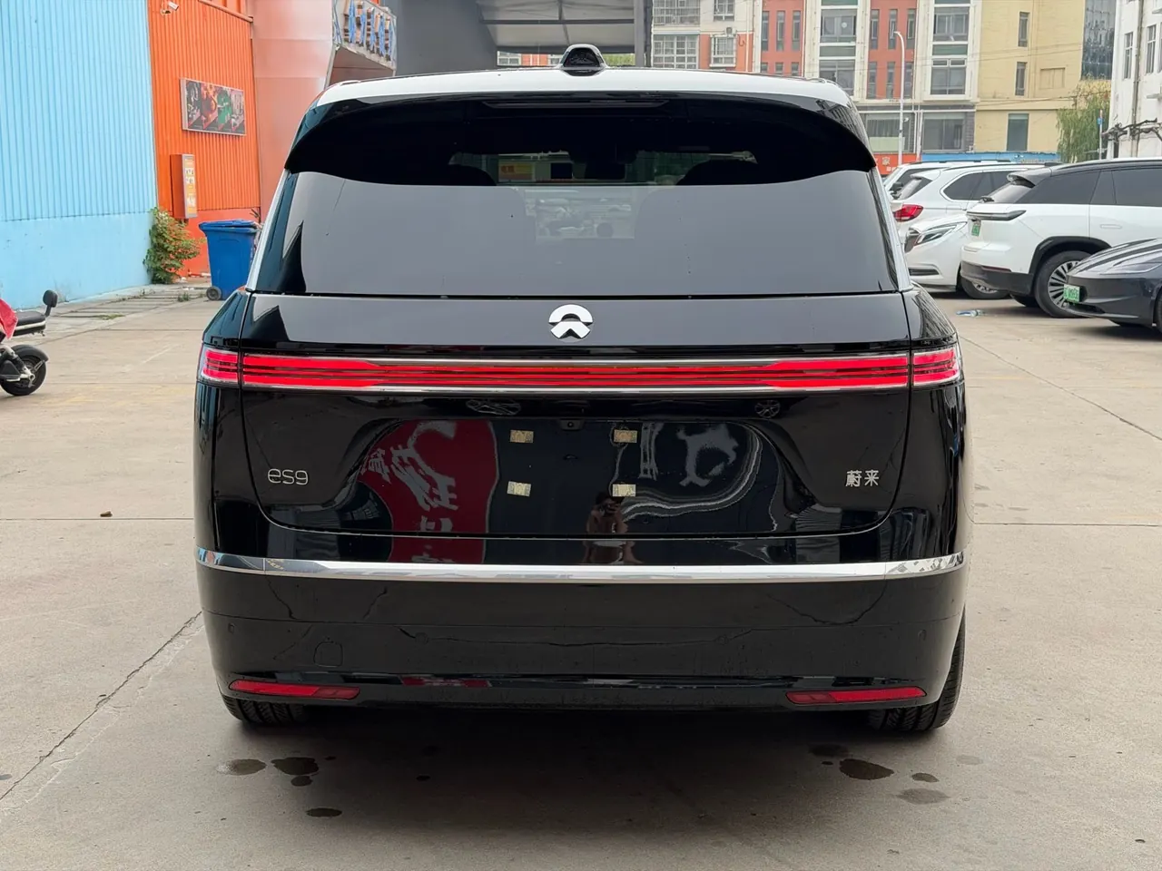 NIO 2026 ES 9 102kWh Executive Island Deluxe Automatic Gear 5