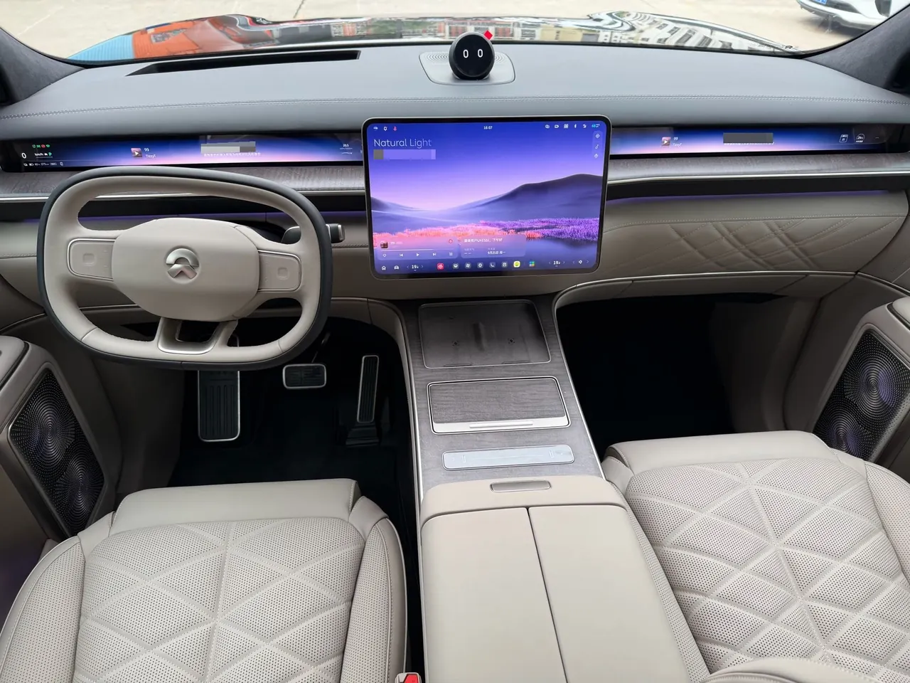 NIO 2026 ES 9 102kWh Executive Island Deluxe Automatic Gear 9