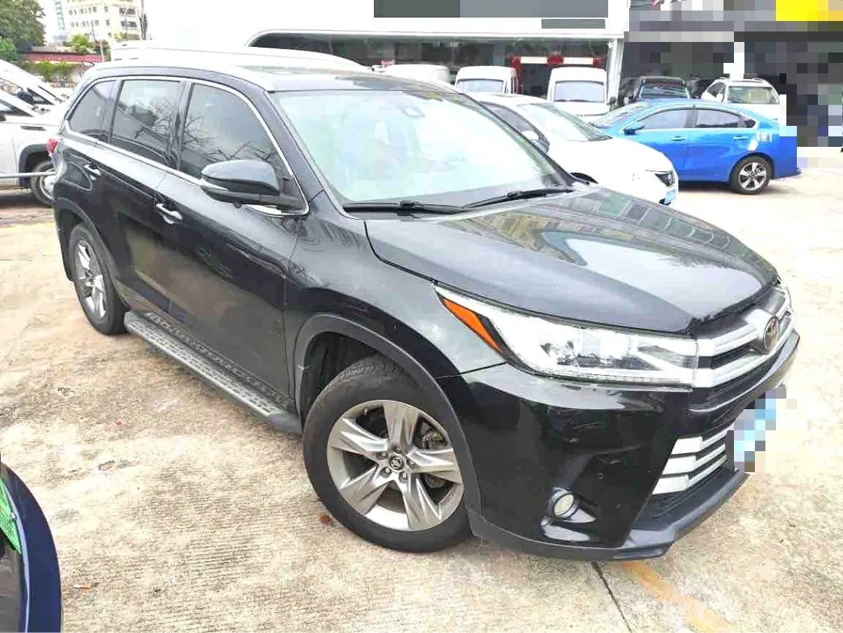 Toyota 2021 Highlander 2.0T 4-wheel drive deluxe 7-seat automatic gear 2