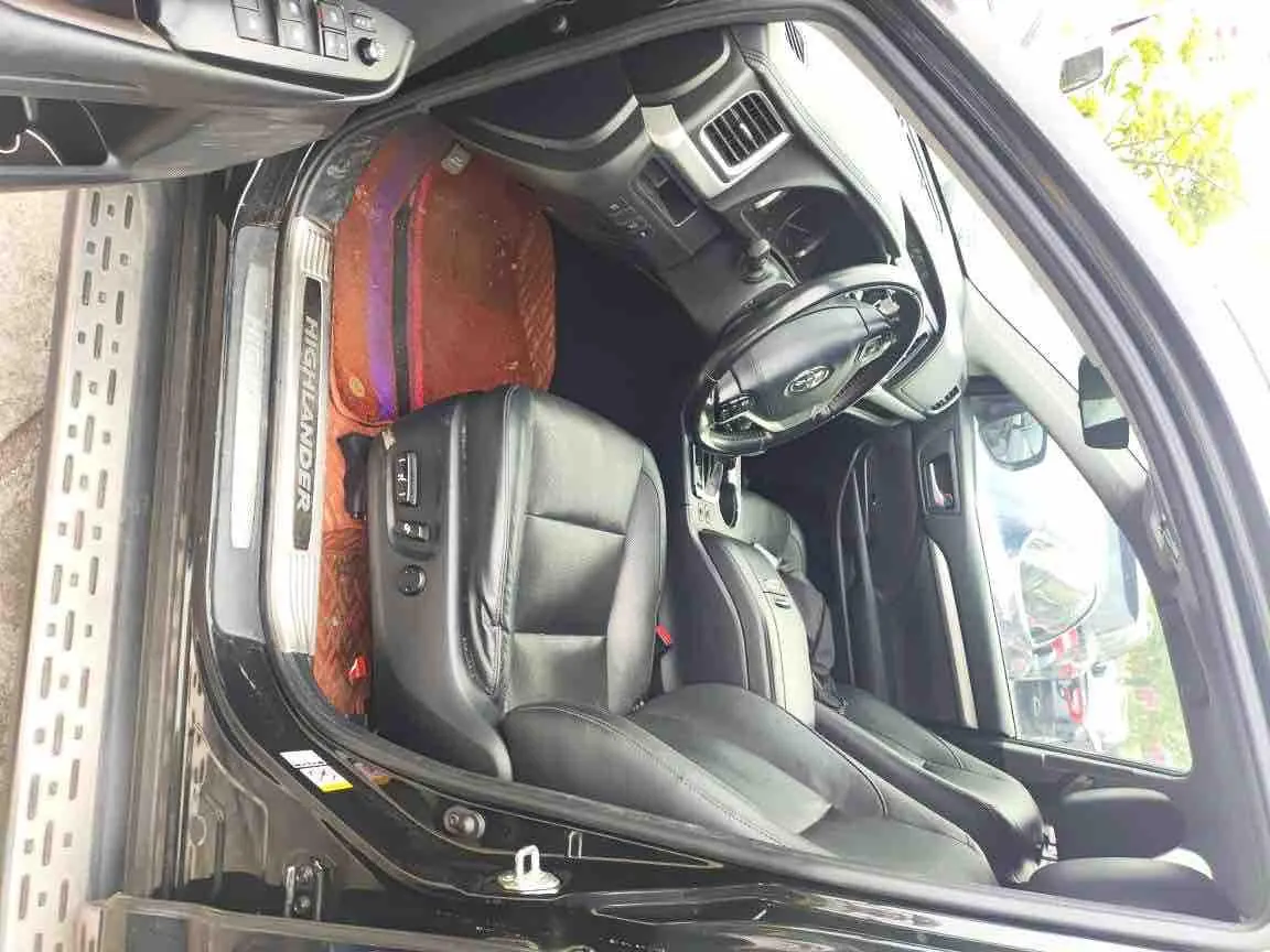 Toyota 2021 Highlander 2.0T 4-wheel drive deluxe 7-seat automatic gear 5