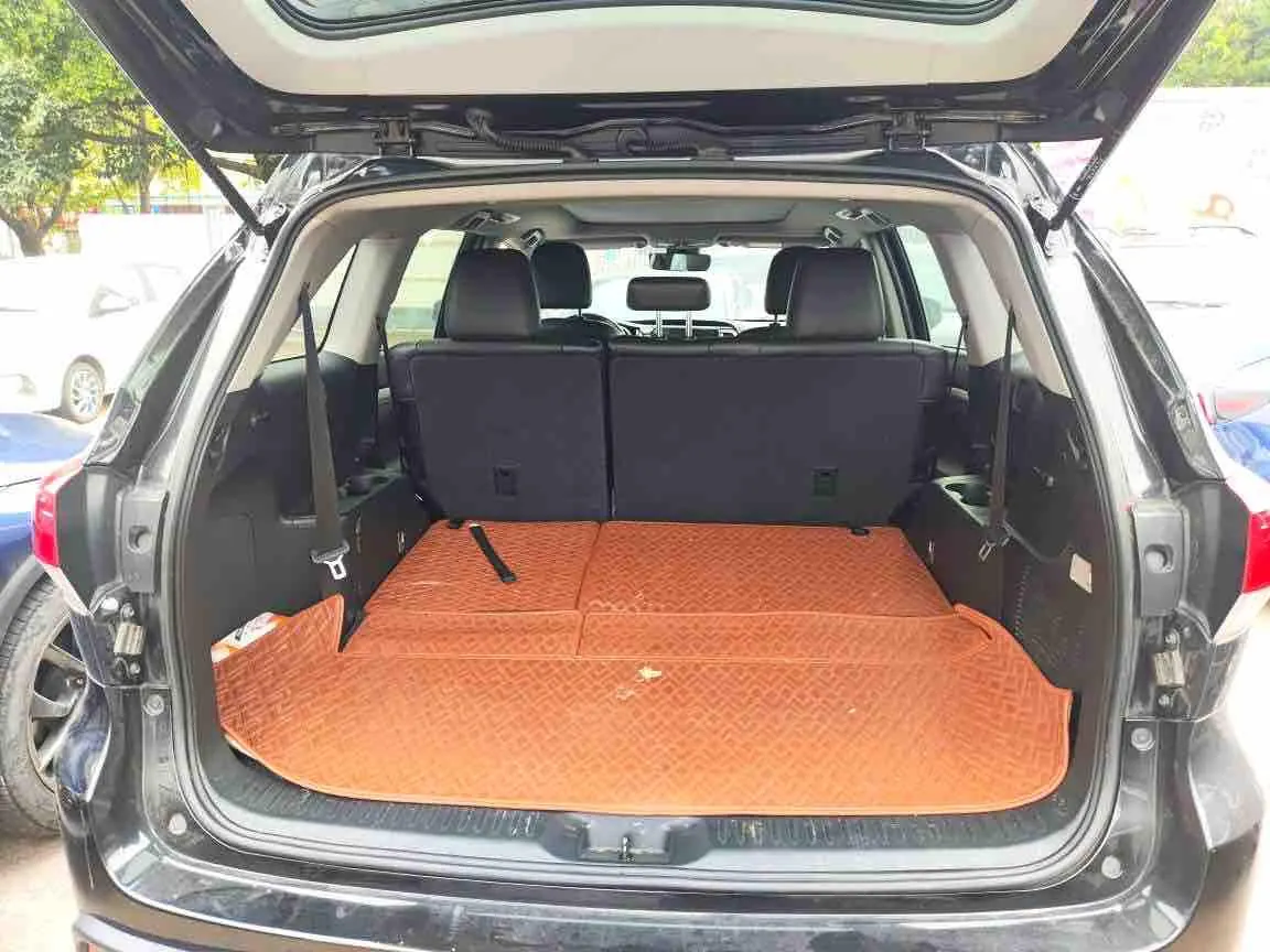 Toyota 2021 Highlander 2.0T 4-wheel drive deluxe 7-seat automatic gear 7