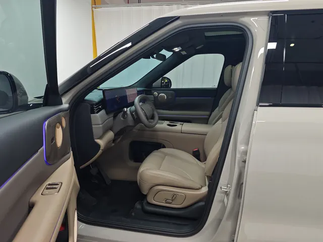IM 2026 IM LS8 66 Ultra Technology Flagship Large Five-seater Automatic Transmission 13