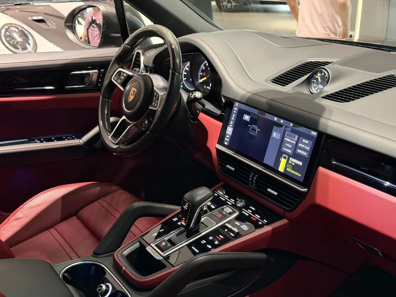 Porsche Cayenne New Energy (Imported) 2020 Cayenne Oil and Electric Hybrid 2.0T Automatic Gear 11