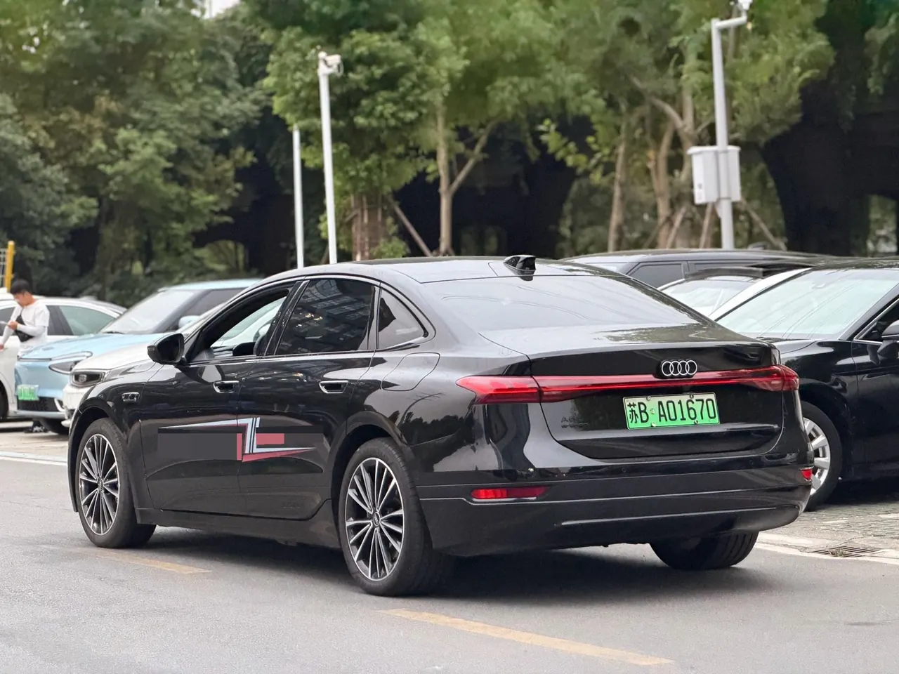 Audi 2026 A6L e-tron Starts Gan Kun Smart Driving Edition Automatic Gear 3