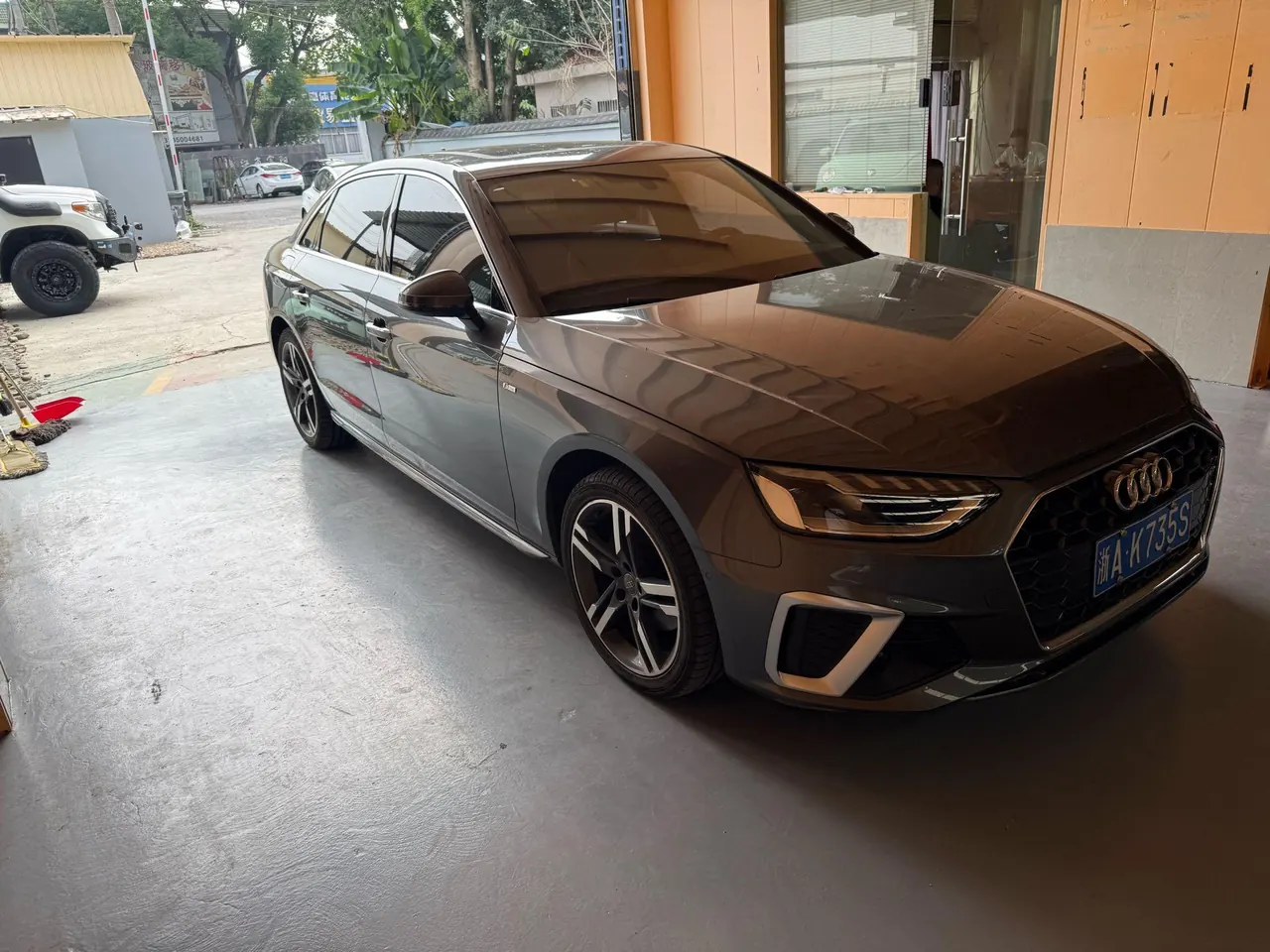 Audi 2020 A4L 2.0TFSI 40TFSI Deluxe Dynamic Automatic 2
