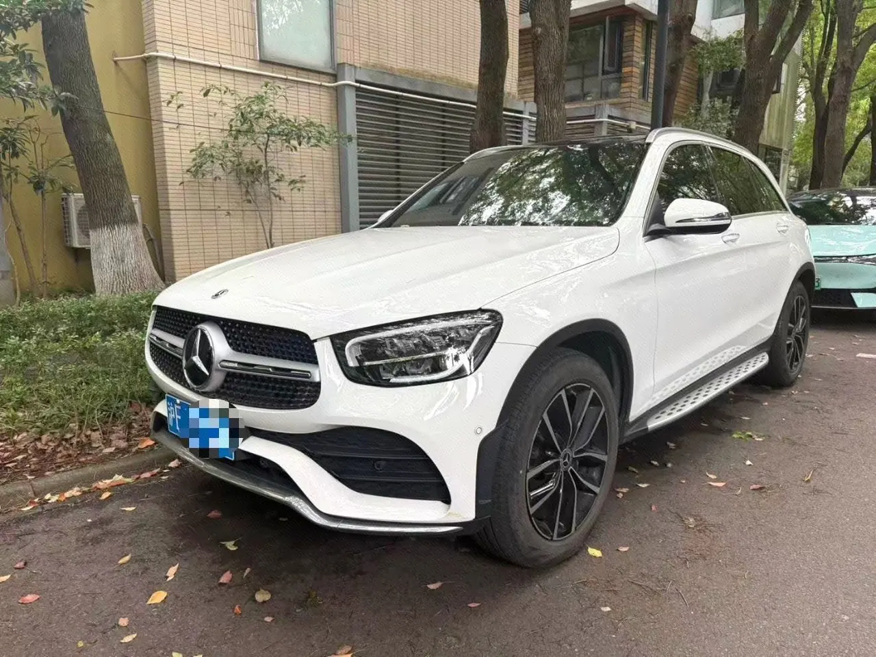 Open image lightbox: Mercedes Benz 2020 GLC 300 L 4MATIC 2.0T Dynamic (Modified) Automatic Gear