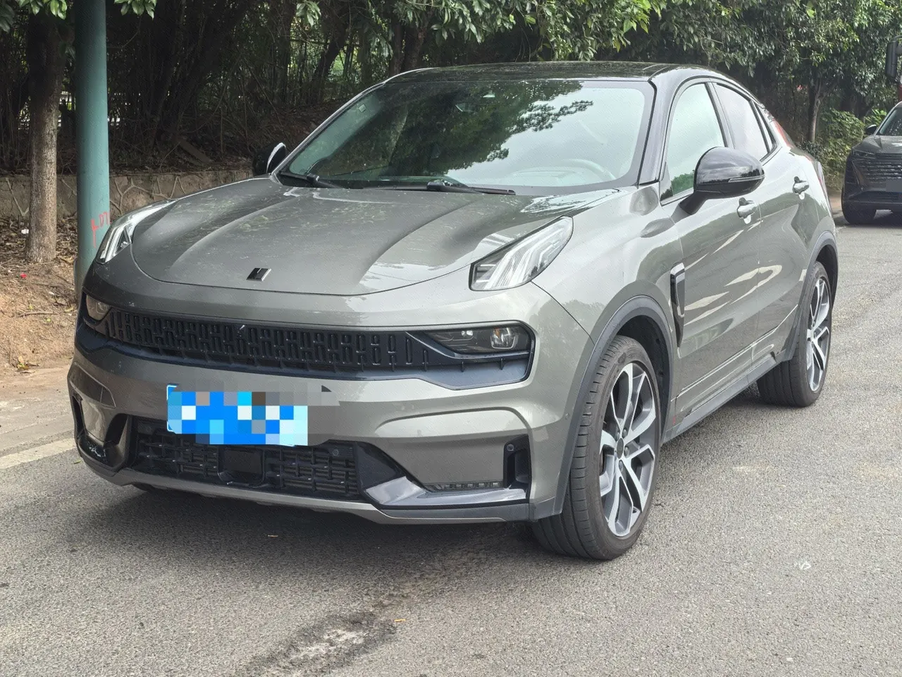 打开图片灯箱:LYNK&CO 2020 LYNK&CO 05 2.0TD four-wheel drive Halo automatic gear