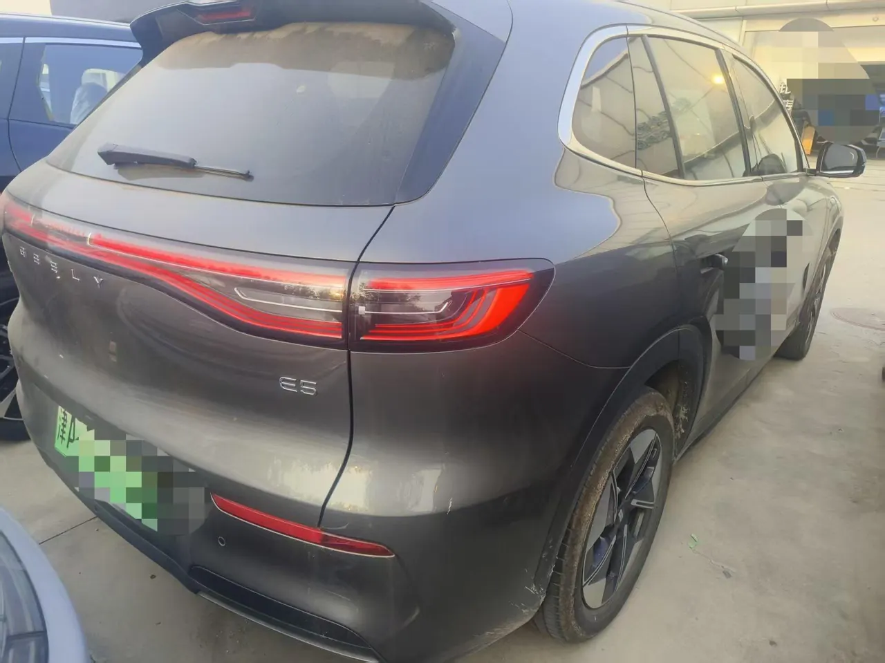 Geely Galaxy 2026 E 5 610km Discovery Edition Automatic Gear 2