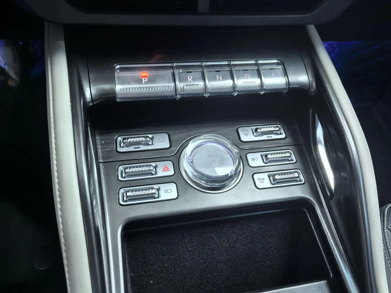 Lincoln 2026 Voyager 2.0T 4-wheel drive exclusive automatic gear 10