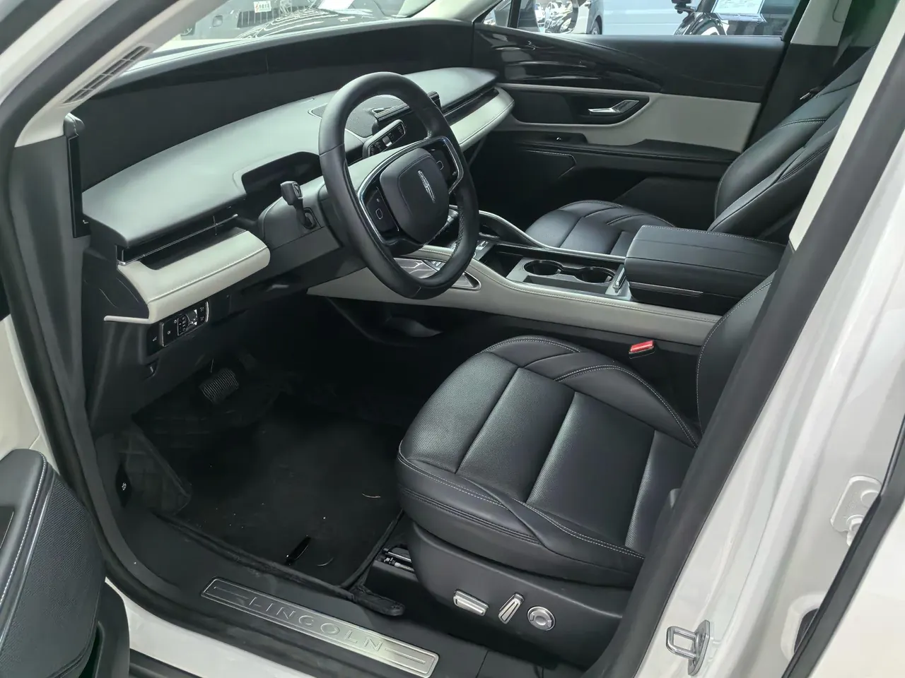 Lincoln 2026 Voyager 2.0T 4-wheel drive exclusive automatic gear 4