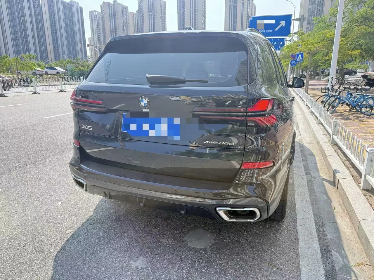 BMW 2026 X5 xDrive30Li 48V 2.0T exclusive m sports obsidian night suit automatic gear 6