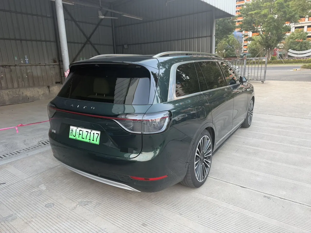 AITO 2024 AITO M9 extended range Ultra 42kWh automatic gear 7