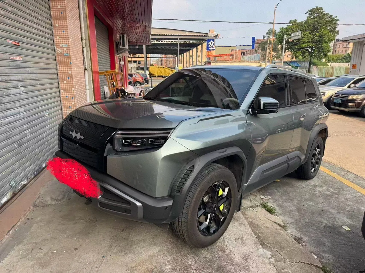 Открыть галерею: FangChengBao 2026 titanium 3 620KM rear drive flash charge version automatic gear