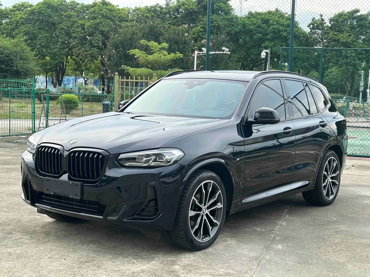 Open image lightbox: BMW 2022 X3 xDrive30i 2.0T Leading M Obsidian Night Suit Automatic Gear